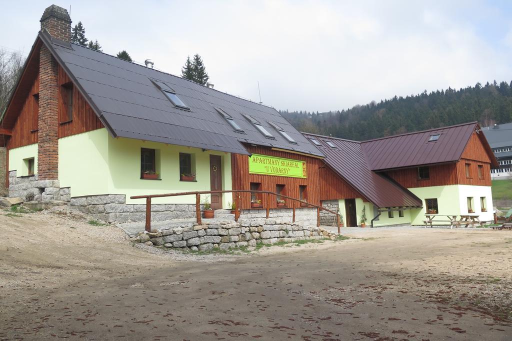 Apartments Skiareal U Vodarny Bedrichov Janov nad Nisou Dış mekan fotoğraf
